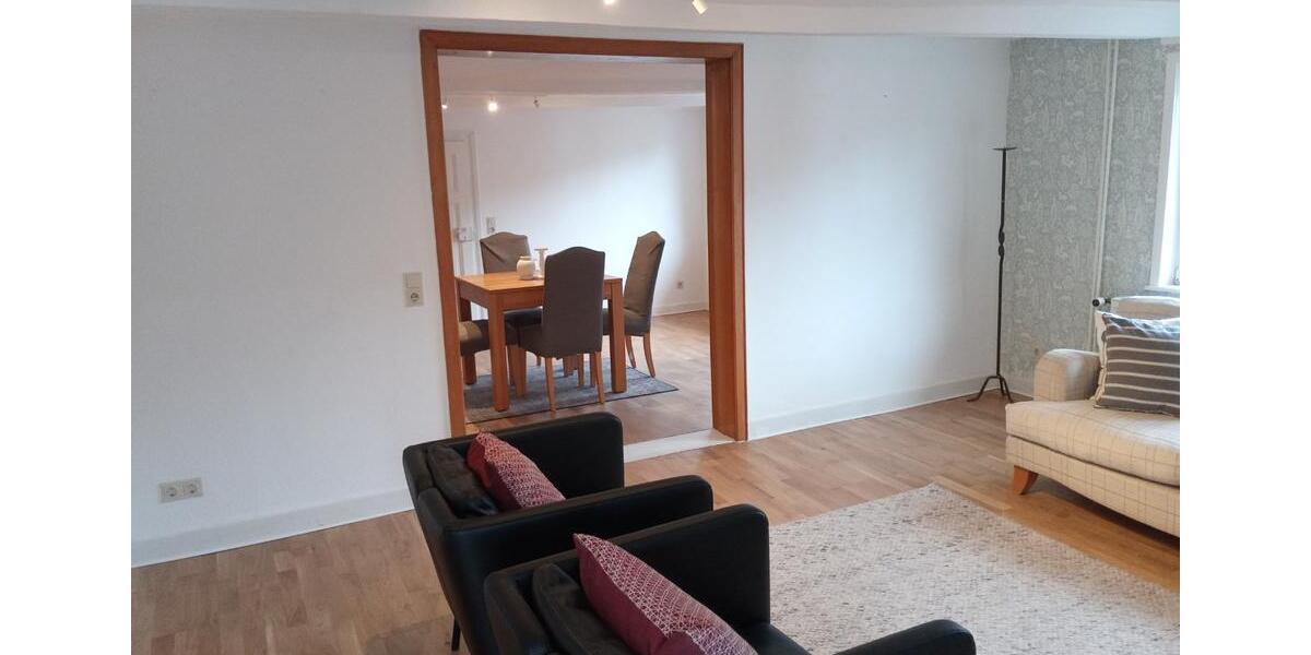 Etagenwohnung Uslar - 5 Zimmer, 125 m&sup2;, 550&euro; | Angebot:25637501