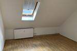 Dachgeschoßwohnung Lauda-Königshofen Königshofen - 4 Zimmer, 143 m&sup2;, 900&euro; | Angebot:26415276