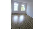***Hergeschaut*** Dachgeschoss mit schickem Tageslichtbad, Eckbadewanne und kleiner Dachterrasse