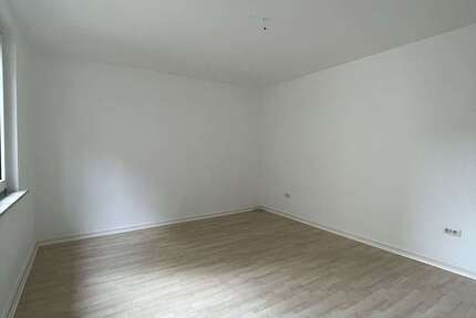 Wohnung Wiesbaden Mitte - 3 Zimmer, 73 m&sup2;, 760&euro; | Angebot:25257624