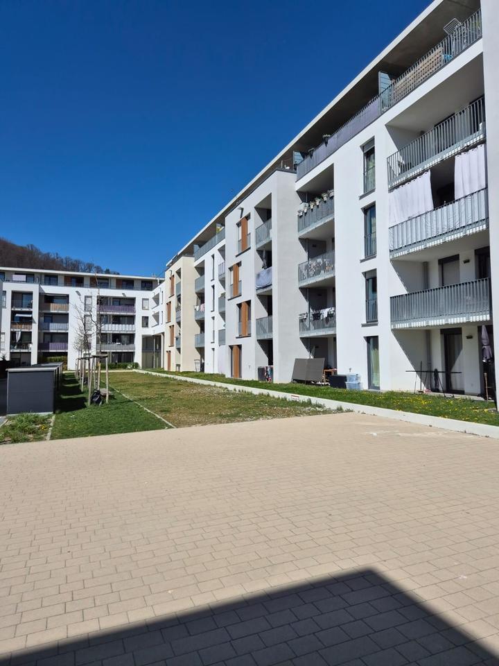 ab sofort bezugsfertige 3 Zimmerwohnung in Esslingen Weil