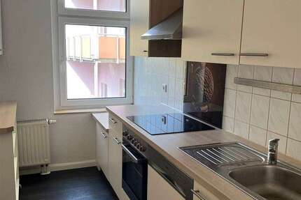 Wohnung zum Mieten in Chemnitz 370 € 66.9 m² 3 zimmer