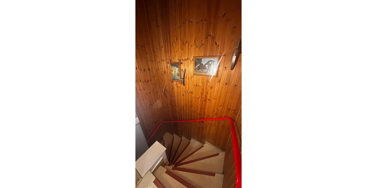 Reihenhaus Kemnath - 7 Zimmer, 153 m&sup2;, 1.300&euro; | Angebot:25948205