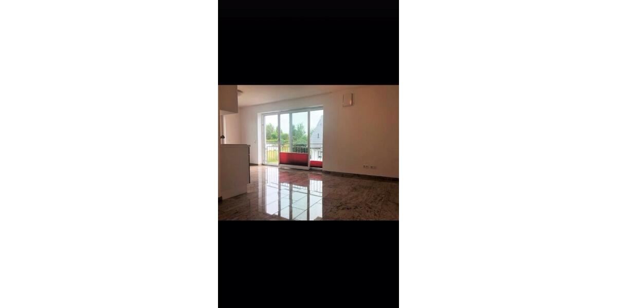 Etagenwohnung Freiburg im Breisgau Lehen - 3 Zimmer, 90 m&sup2;, 1.550&euro; | Angebot:26640258