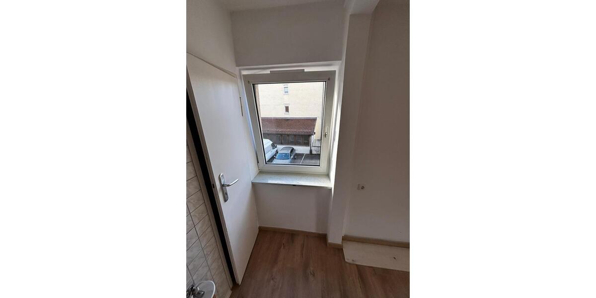 Etagenwohnung Weiden in der Oberpfalz - 2 Zimmer, 54 m&sup2;, 495&euro; | Angebot:26557039