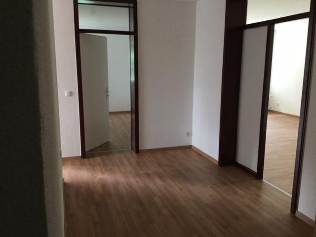 Etagenwohnung Siegen Dillnhütten - 3 Zimmer, 82 m&sup2;, 729&euro; | Angebot:26089494
