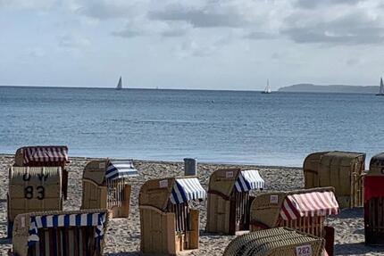 111 Schritte bis zum Meer - ruhige Traumwohnung mit großer Loggia 3 zimmer