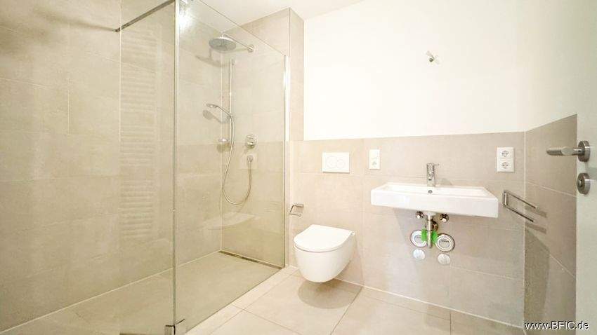 Etagenwohnung Fürstenfeldbruck - 3 Zimmer, 95 m&sup2;, 1.910&euro; | Angebot:25247614