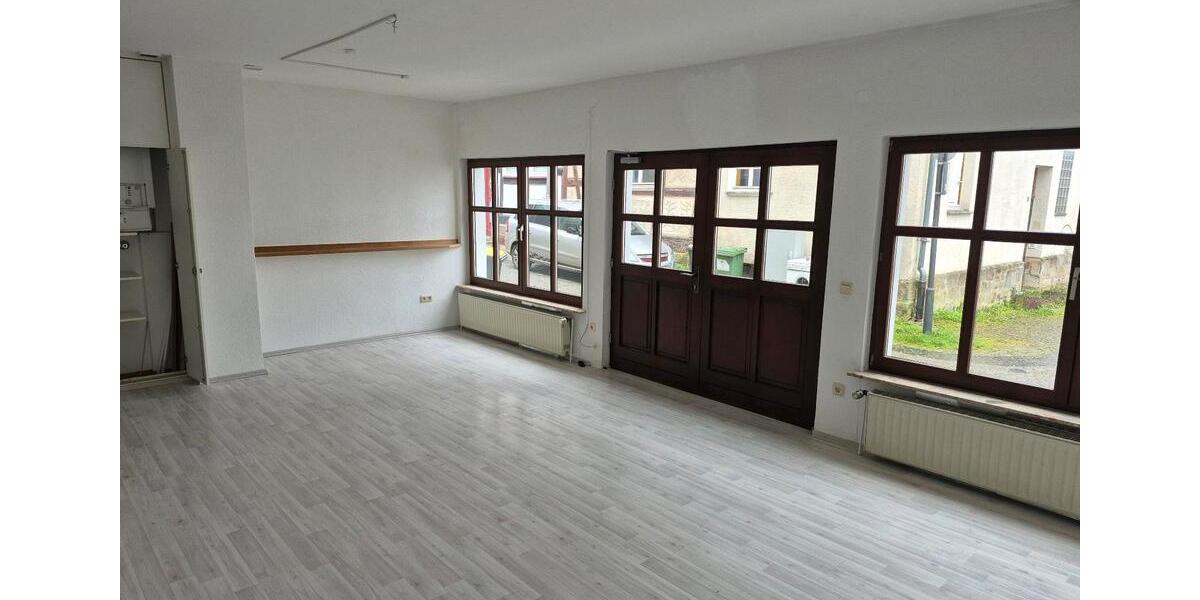 Gewerbeobjekt Hessisch Lichtenau - 400&euro; | Angebot:23428648