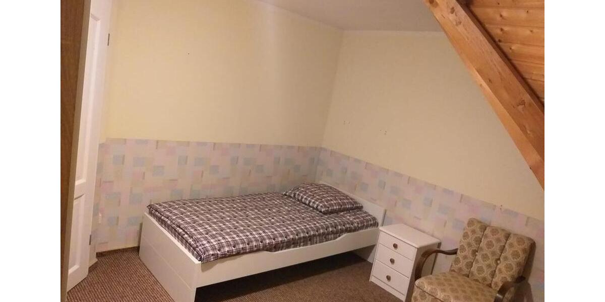 Dachgeschoßwohnung Wittenburg - 1 Zimmer, 84 m&sup2;, 250&euro; | Angebot:24748128