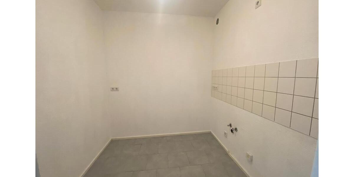 Helle 2-Zimmer-Wohnung mit 2 Balkonen | optional mit SP 2 zimmer