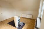 Dachgeschoßwohnung Albersdorf - 2.5 Zimmer, 91 m&sup2;, 895&euro; | Angebot:25996078