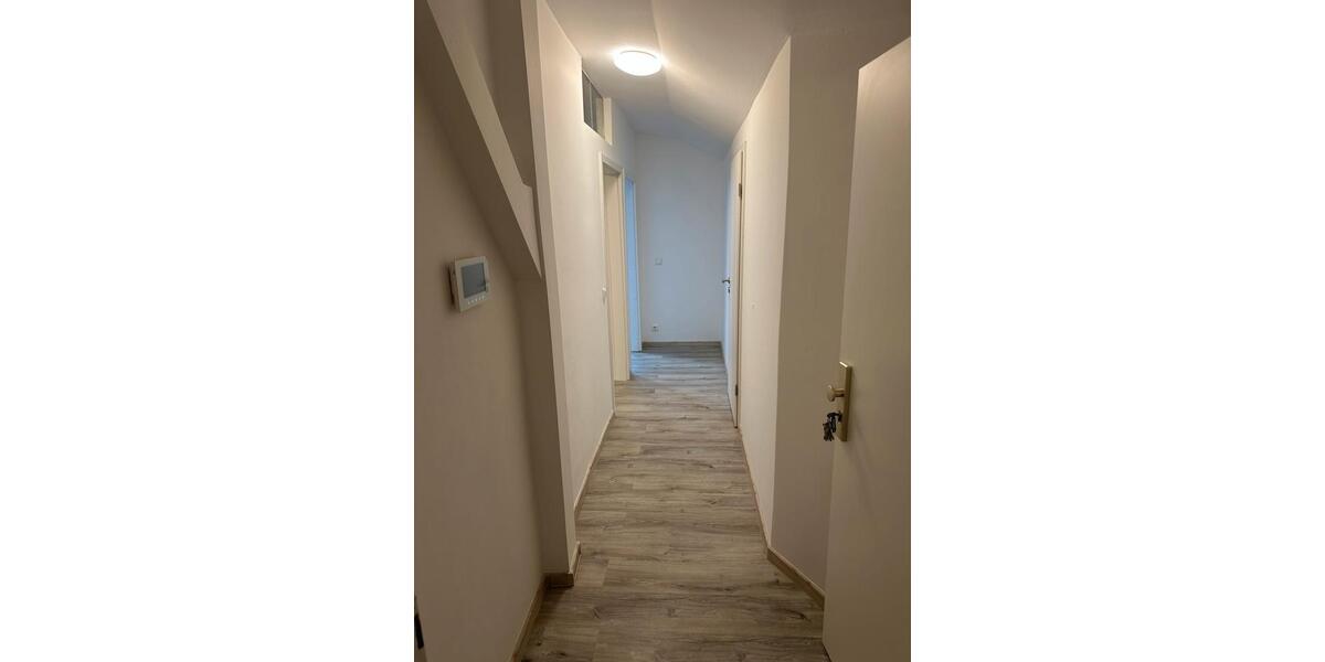 Dachgeschoßwohnung Frontenhausen - 2.5 Zimmer, 60 m&sup2;, 700&euro; | Angebot:25782838