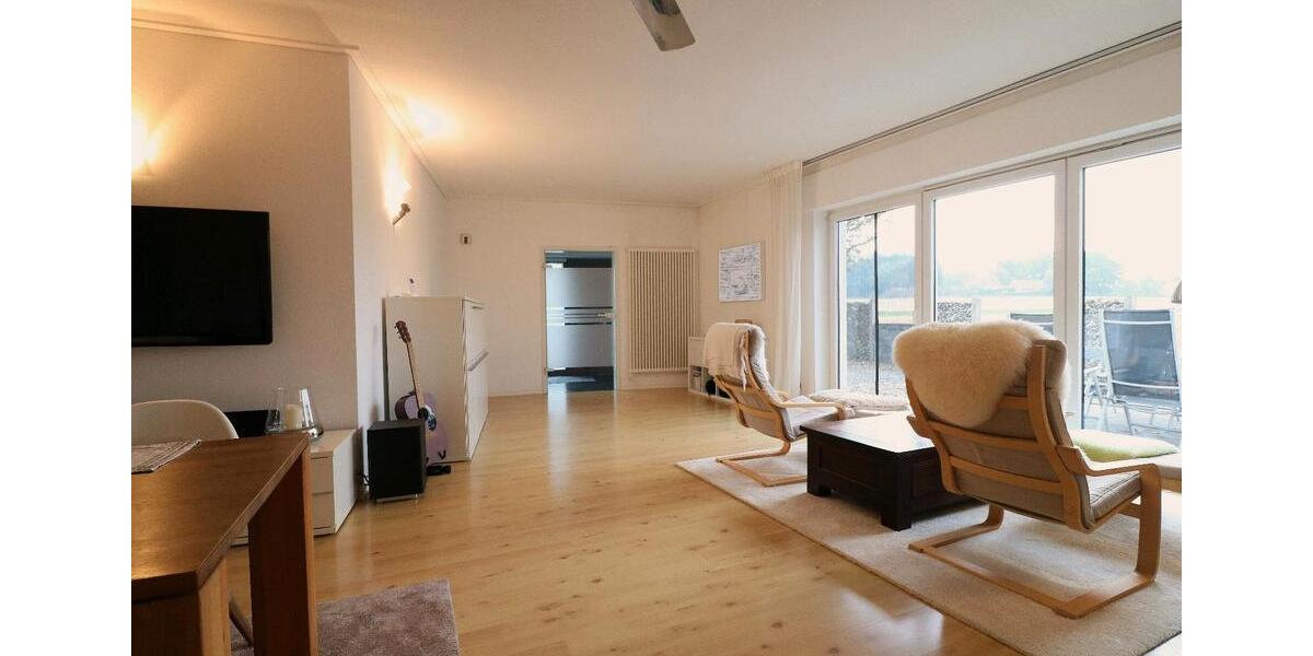 Charmanter Bungalow zu vermieten. Ruhige , zentrale Lage 4 zimmer