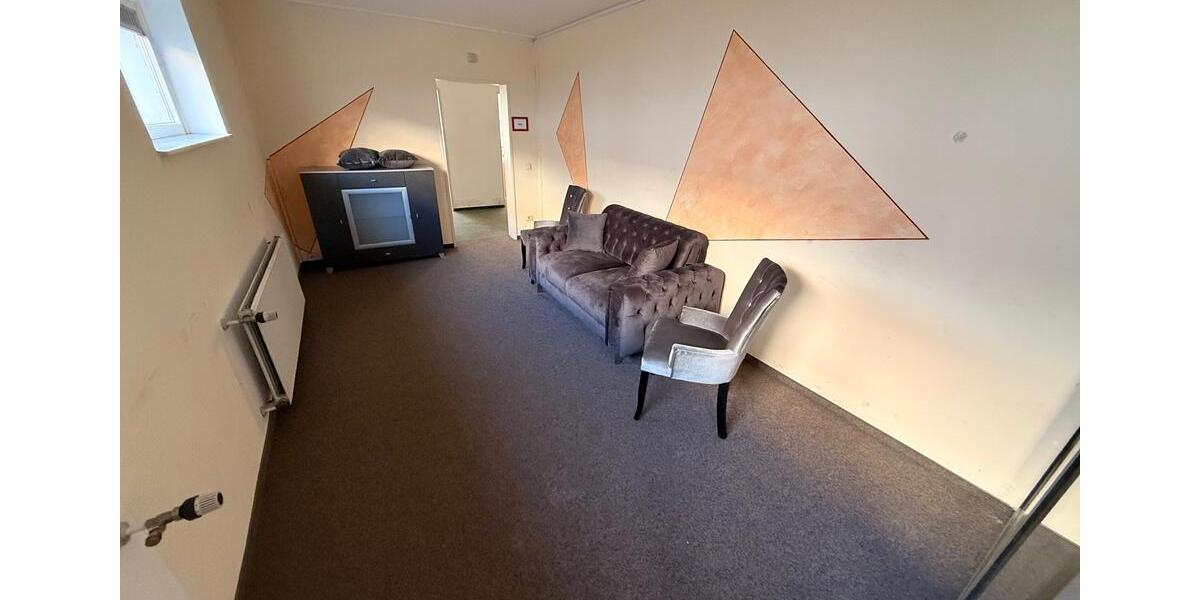 Wohnen auf Zeit Blomberg - 4 Zimmer, 100 m&sup2;, 15&euro; | Angebot:26044466