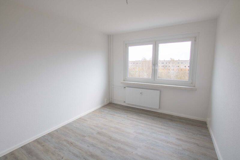 Etagenwohnung Halle (Saale) Heide Nord - 6 Zimmer, 113 m&sup2;, 567&euro; | Angebot:26142627