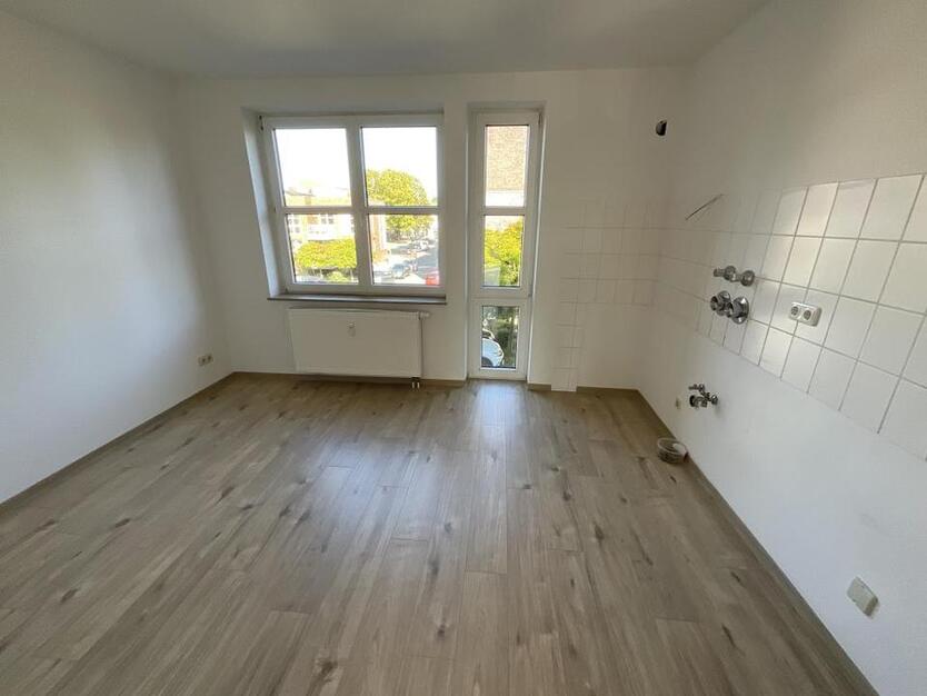 Helle, renovierte 3-ZKB-Balkonwohnung in der City zu vermieten! zimmer