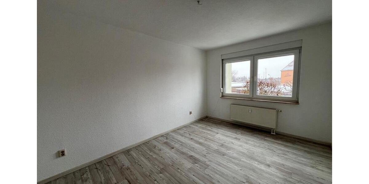 Erdgeschoßwohnung Aschersleben - 2 Zimmer, 73 m&sup2;, 475&euro; | Angebot:24846317