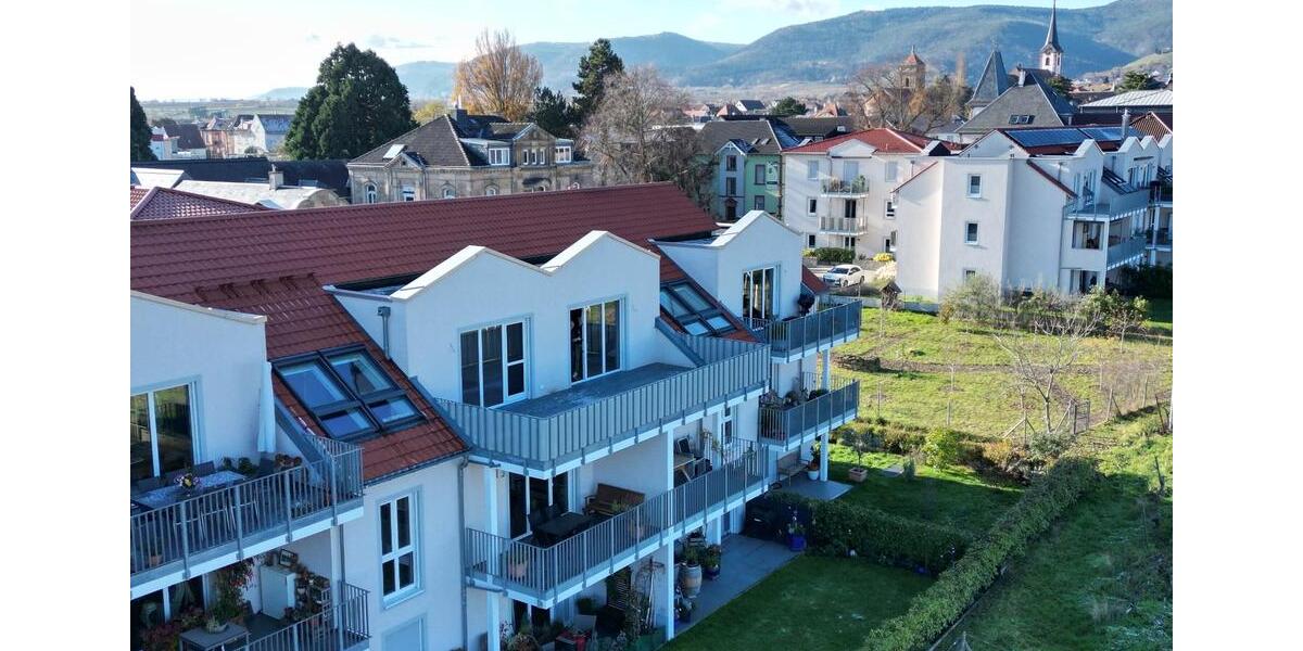 Dachgeschoßwohnung Maikammer - 4 Zimmer, 148 m&sup2;, 2.300&euro; | Angebot:23705502