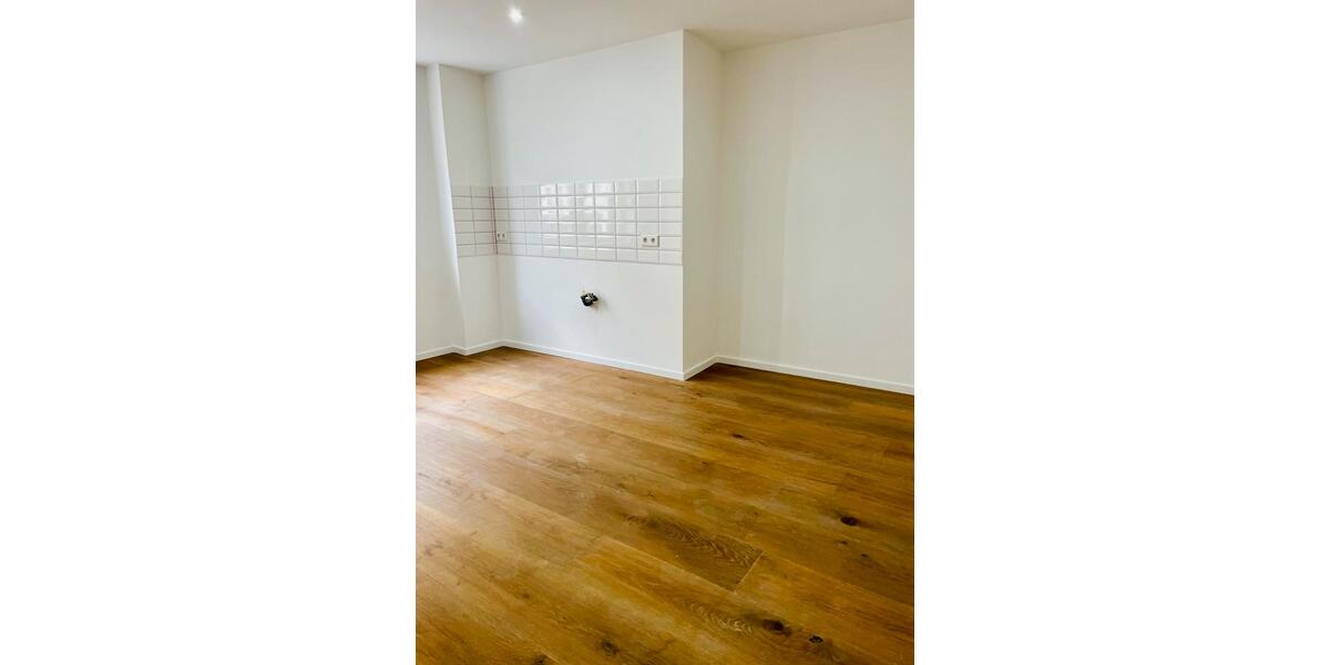 Erdgeschoßwohnung Remscheid - 2 Zimmer, 58 m&sup2;, 600&euro; | Angebot:26035720