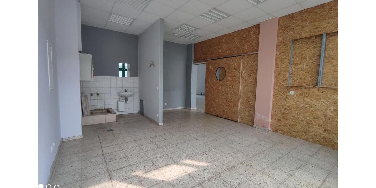 Gewerbeobjekt Bitterfeld-Wolfen Wolfen - 880&euro; | Angebot:22446564