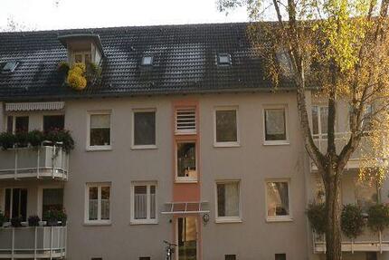 Tolle 2-Zimmer-EG-Wohnung mit Balkon - saniert und renoviert 2 zimmer