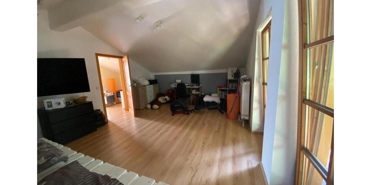 Maisonettenwohnung Siegsdorf - 4 Zimmer, 115 m&sup2;, 1.450&euro; | Angebot:26032293