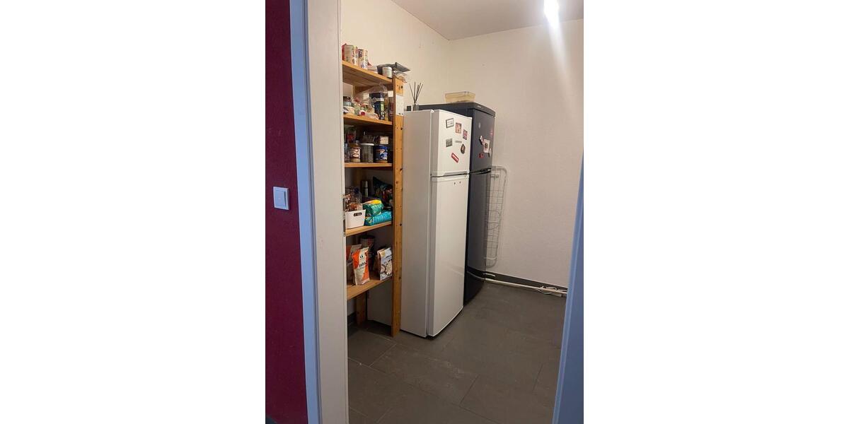 WG Zimmer in Friedrichshafen für Studenten 1 zimmer