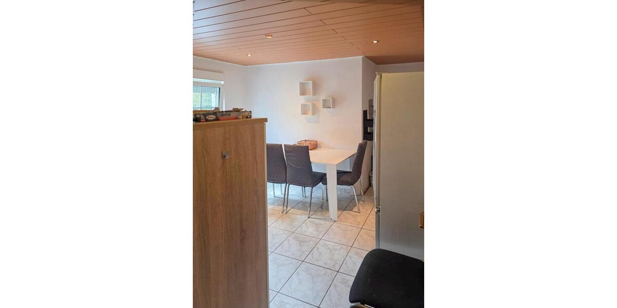 Dachgeschoßwohnung Lambrecht (Pfalz) - 2 Zimmer, 65 m&sup2;, 450&euro; | Angebot:26269187