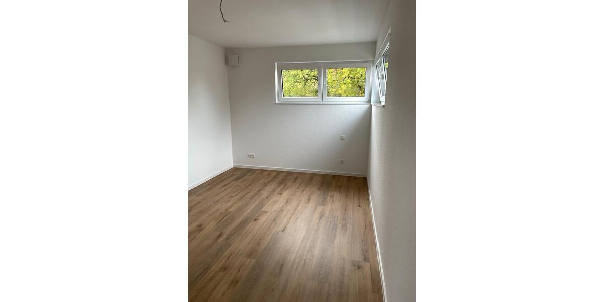 Dachgeschoßwohnung Osnabrück - 3 Zimmer, 97 m&sup2;, 1.210&euro; | Angebot:25237612
