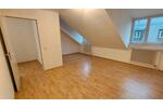 Dachgeschoßwohnung Hof Altstadt - 2 Zimmer, 73 m&sup2;, 400&euro; | Angebot:26586615