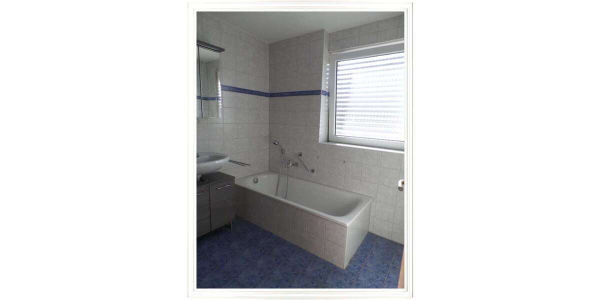 Etagenwohnung Besigheim - 3 Zimmer, 92 m&sup2;, 1.100&euro; | Angebot:25998702