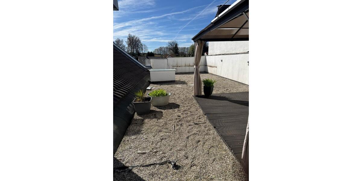 Etagenwohnung Velden - 3 Zimmer, 130 m&sup2;, 1.300&euro; | Angebot:25842135