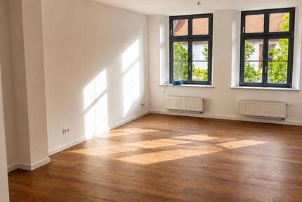 Wohnung Grimma - 4 Zimmer, 101 m&sup2;, 1.212&euro; | Angebot:26635373