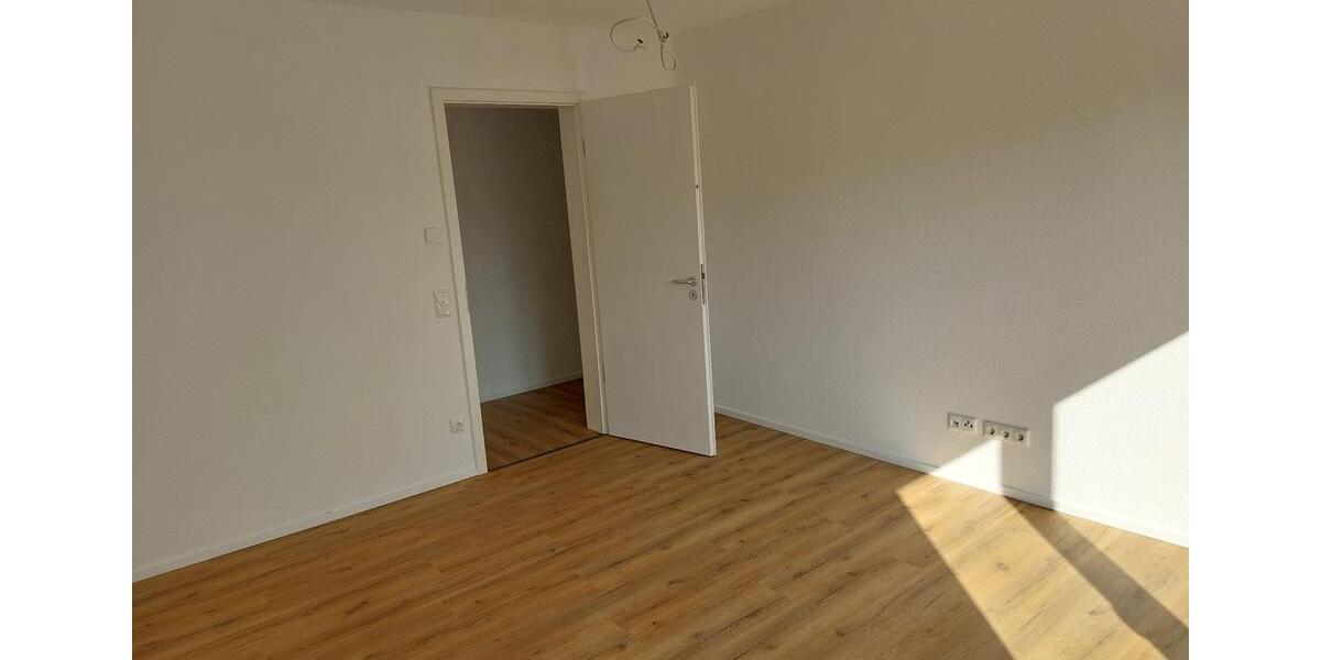 Erdgeschoßwohnung Leun - 2 Zimmer, 77 m&sup2;, 980&euro; | Angebot:25792451