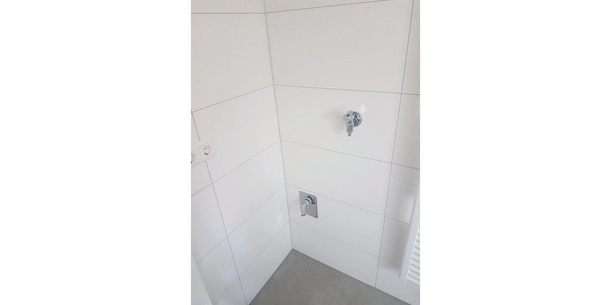 Etagenwohnung Massenbachhausen - 4 Zimmer, 85 m&sup2;, 930&euro; | Angebot:26619565