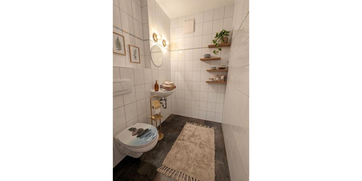 Wohnen auf Zeit Edenkoben - 3 Zimmer, 103 m&sup2;, 1.690&euro; | Angebot:26187067