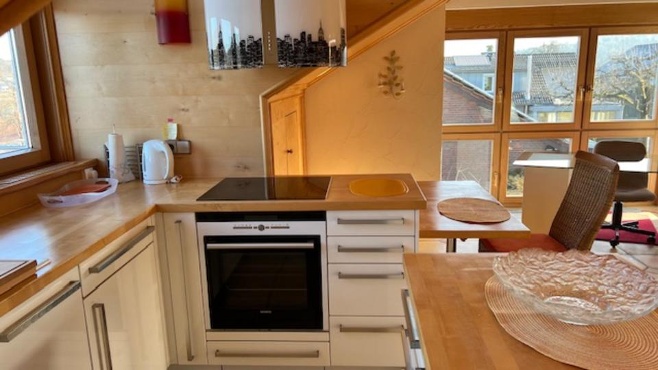 Dachgeschoßwohnung Ostelsheim - 2 Zimmer, 1.000&euro; | Angebot:22979697