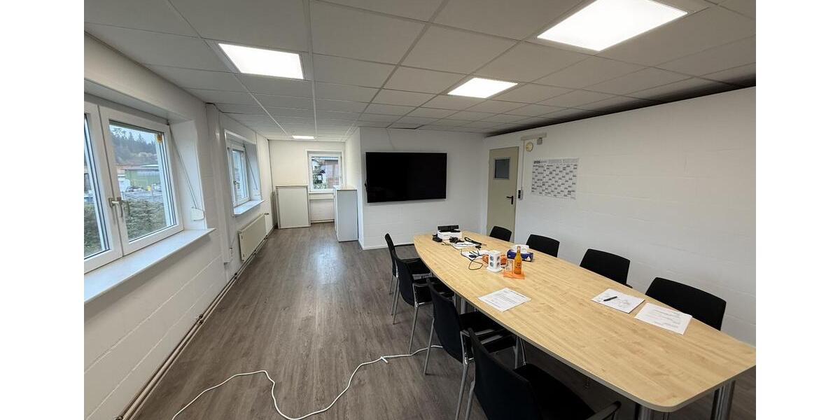 Gewerbeobjekt Donaueschingen - 3.300&euro; | Angebot:23783777