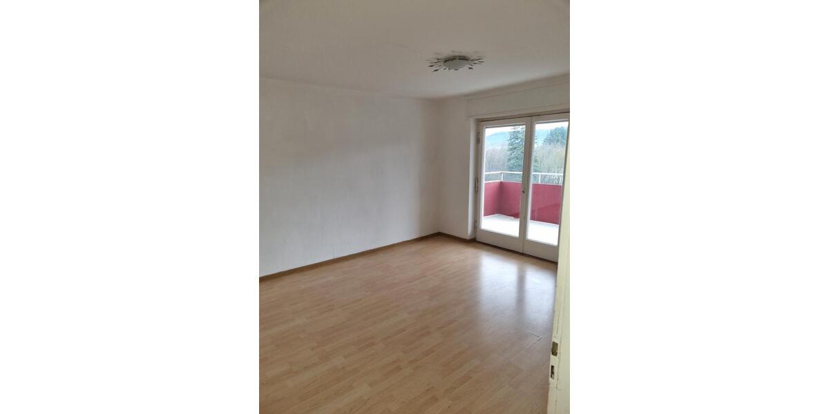 Etagenwohnung Gaildorf - 3 Zimmer, 62 m&sup2;, 600&euro; | Angebot:25977708