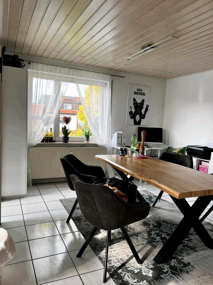 Schwaigern Mietwohnung DG 86qm 850 Kaltmiete + 350 NK zimmer