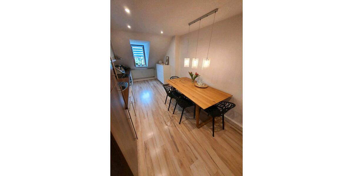 Dachgeschoßwohnung Bautzen - 4 Zimmer, 81 m&sup2;, 567&euro; | Angebot:26038397