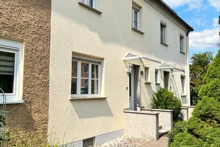 Haus Sonneberg - 5 Zimmer, 110 m&sup2;, 1.000&euro; | Angebot:23688109