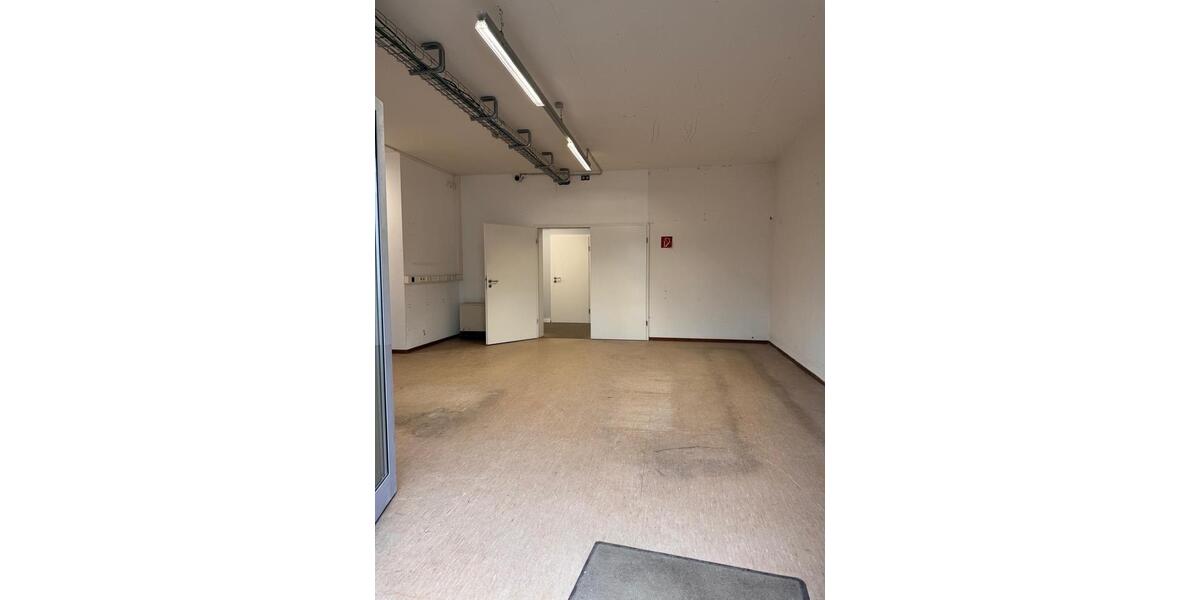 Gewerbeobjekt Neubrandenburg Datzeberg - 1.000&euro; | Angebot:24751452