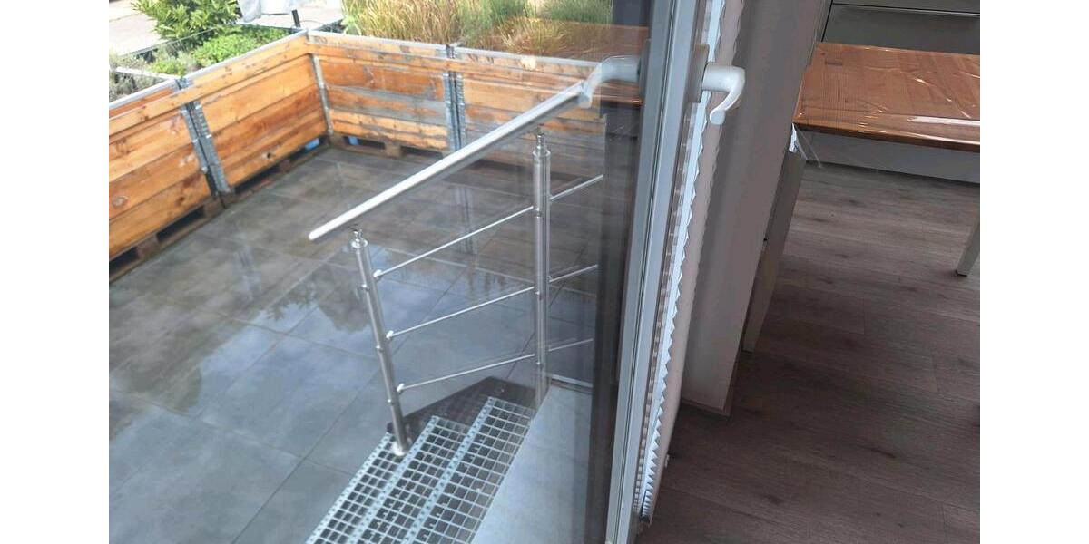 Dachgeschoßwohnung Oedheim - 4 Zimmer, 105 m&sup2;, 1.600&euro; | Angebot:24554516