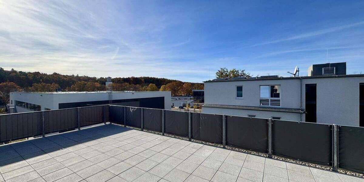 Etagenwohnung Kaiserslautern Innenstadt - 3 Zimmer, 123 m&sup2;, 1.450&euro; | Angebot:24725349