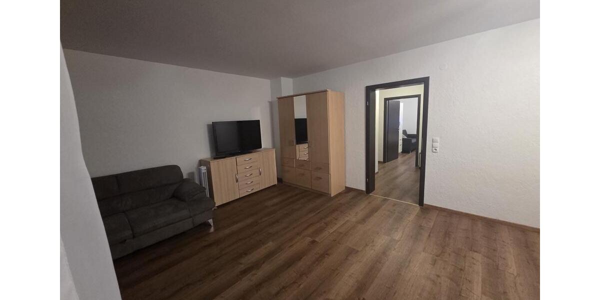 2 Zimmer Wohnung Komplett eingerichtet. 2 zimmer