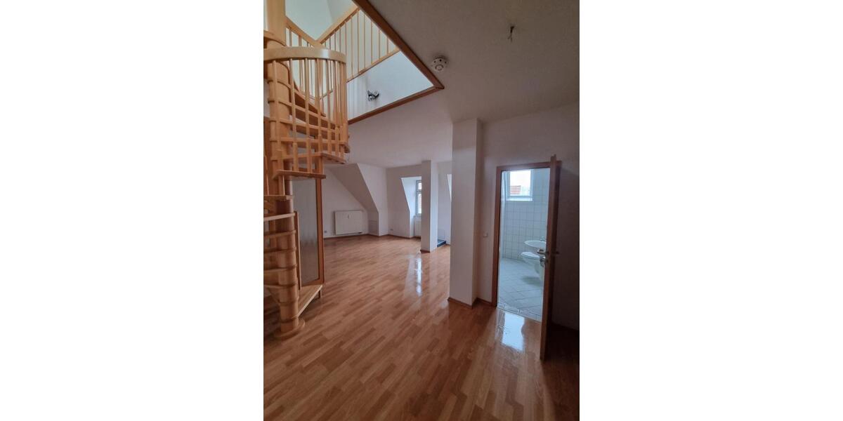 Maisonettenwohnung Erfurt - 2 Zimmer, 89 m&sup2;, 990&euro; | Angebot:25168949