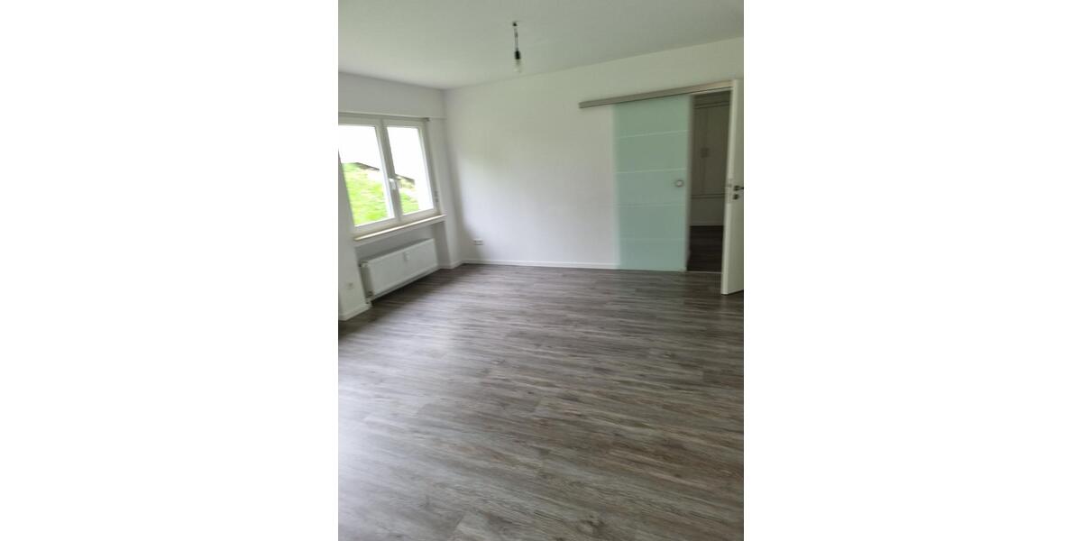 Etagenwohnung Halver - 3 Zimmer, 78 m&sup2;, 530&euro; | Angebot:26612285