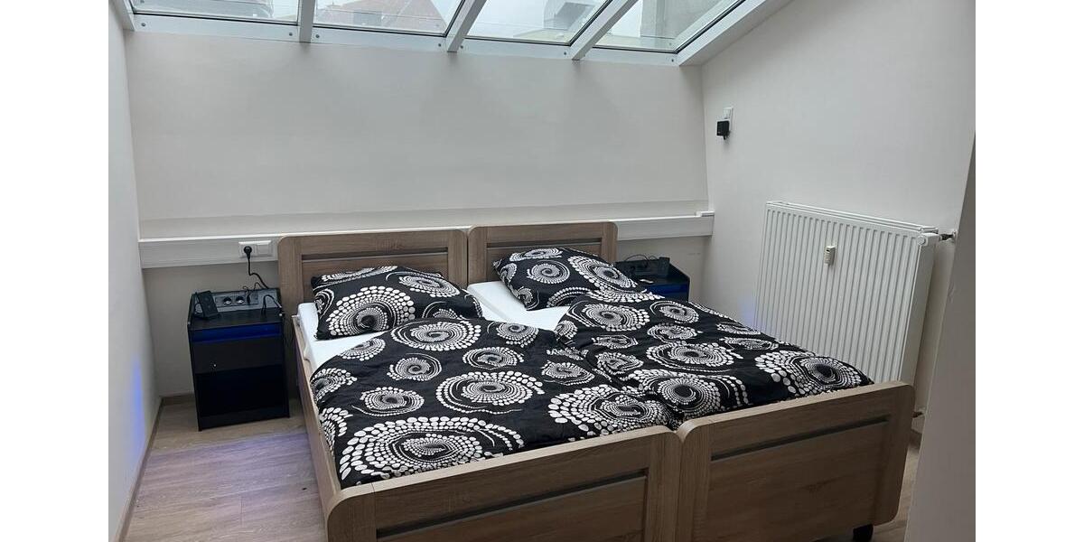 Wohnen auf Zeit Lingen (Ems) Damaschke - 5 Zimmer, 200 m&sup2;, 20&euro; | Angebot:16832197